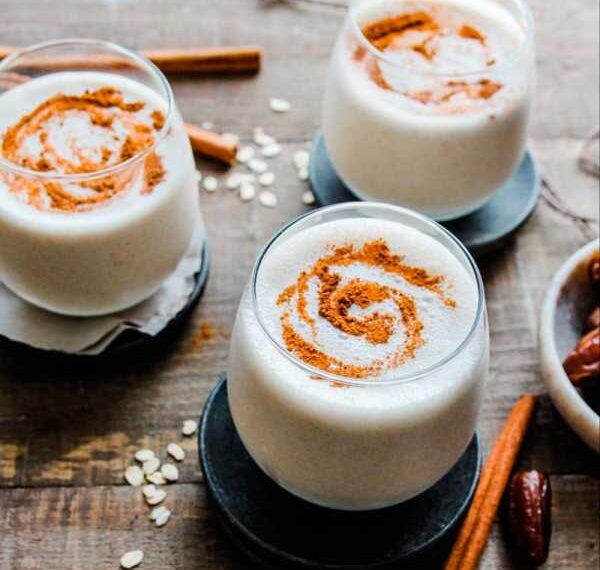 Смузи со вкусом булочки с корицей, который не принесёт никакого вреда