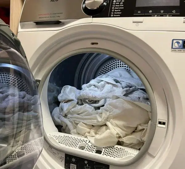 У чому потрібно замочити рушники «на викид», щоб вони стали як нові: підуть будь-які плями