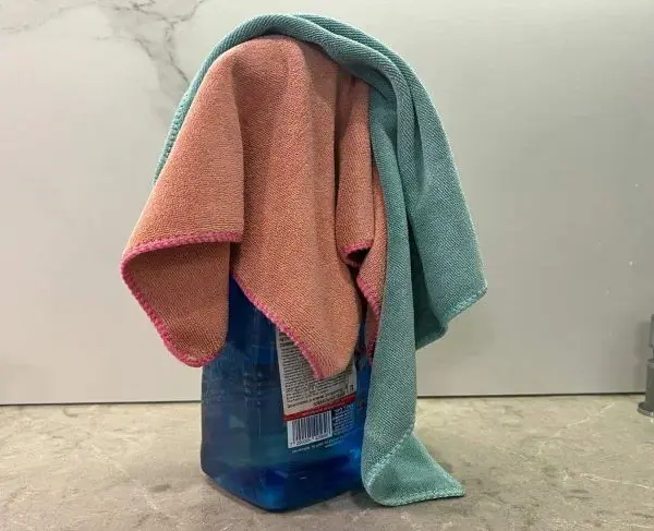 Який народний засіб можна використовувати для видалення жиру на кухні: наліт зникне без сліду