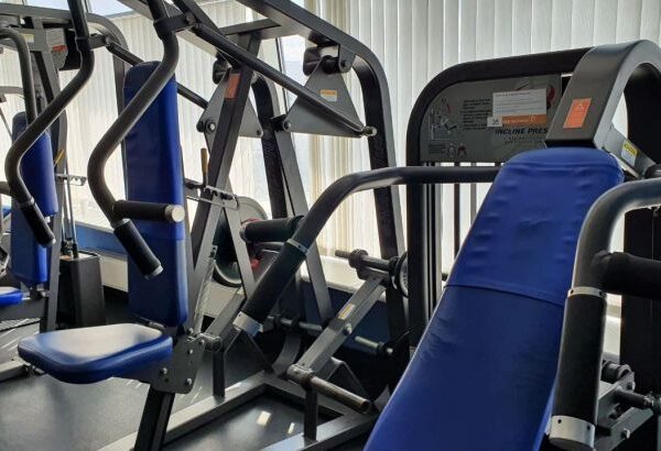 Як дві прості вправи замінюють годину в залі: метод, який ненавидять фітнес-клуби