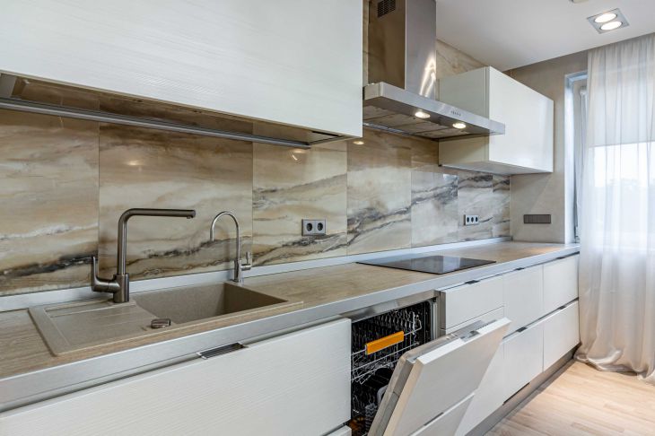 Як оновити кухню без ремонту: чиї ідеї допоможуть заощадити бюджет