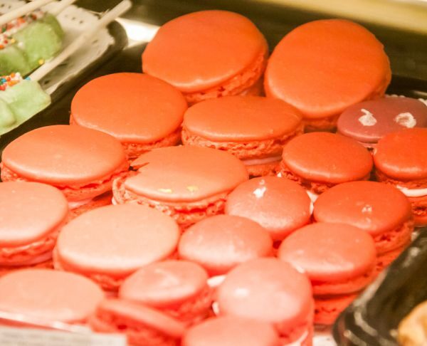 Як припинити їсти солодке: який дефіцит в організмі змушує вас це робити