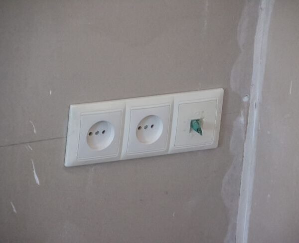 Яка помилка з розетками псує весь дизайн: перевірте зараз