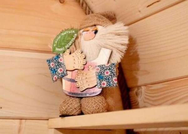 Домовик. Як з ним потоваришувати?