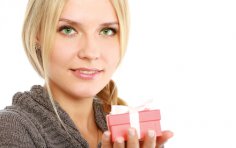 Який подарунок вибрати для коханої людини?