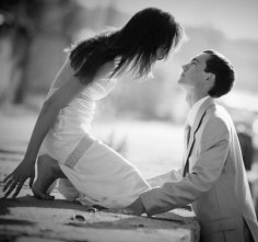 У жінки від дотику чоловіка підвищується температура тіла