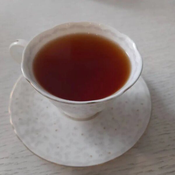 Чим небезпечний чай після їжі: продукти, що блокують залізо