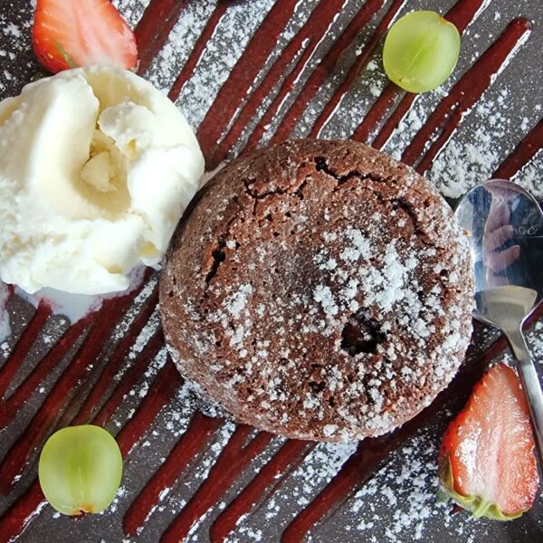 Скільки годин не можна їсти солодке після м'яса: чому це порушує травлення