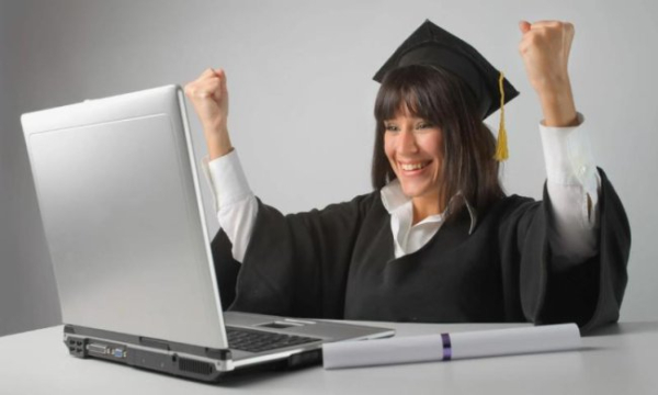 Чи можна здобути освіту в Інтернеті безкоштовно?