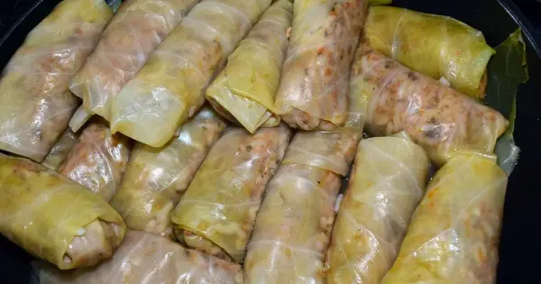 Наріж капусту для голубців без варіння: лайфхак, що полегшить процес