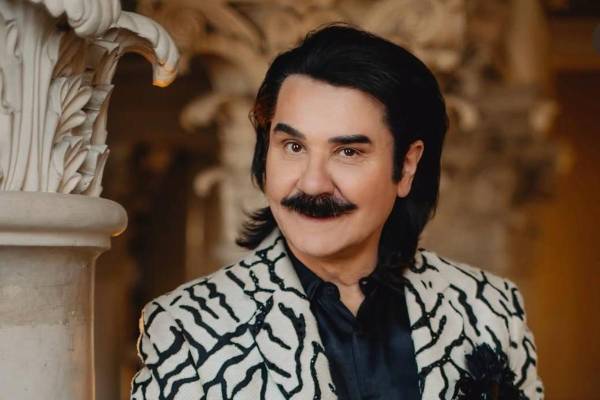 Зібров розсекретив фото з дружиною після тривалої перерви