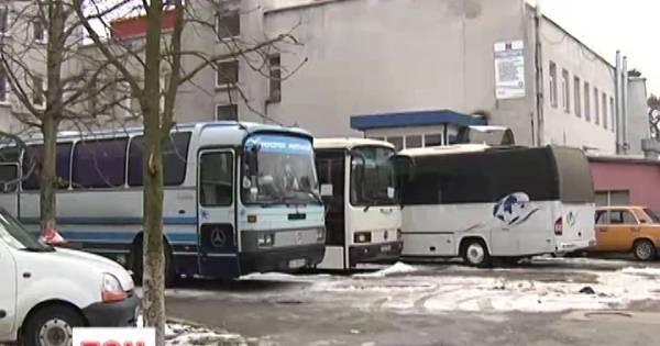 Силовики з регіонів пояснили візит до Києва бажанням побачити сніг
