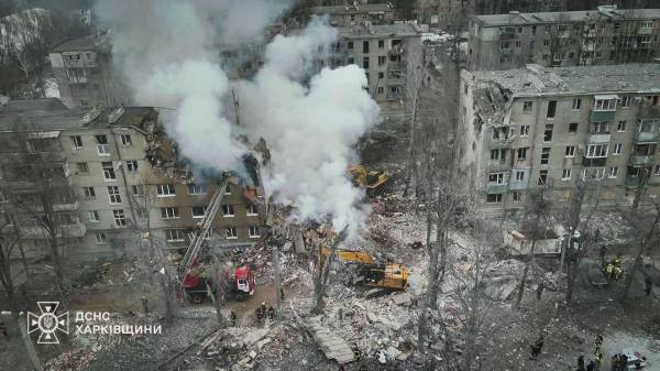 Харків: 10 загиблих та понад 20 пошкоджених будинків після обстрілу