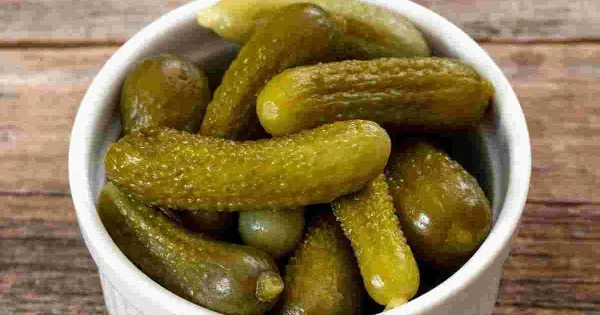 Три рецепти хрустких огірків на зиму, які впорається кожен