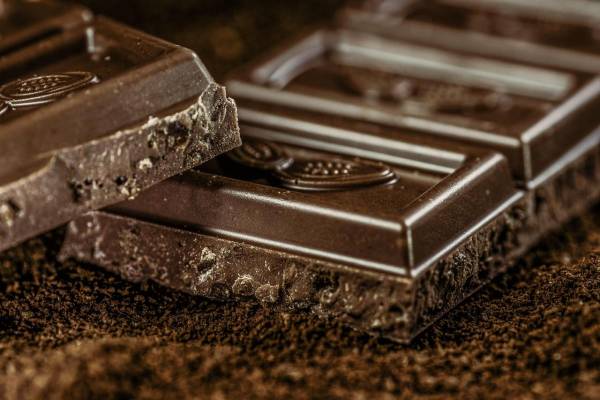 9 продуктів, що перевершили чорний шоколад за вмістом магнію