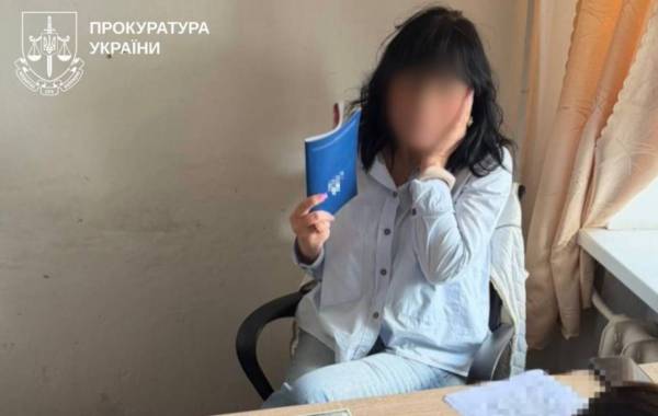 Медсестра з Богодухова продавала ухилення від мобілізації за $1700: справа у суді