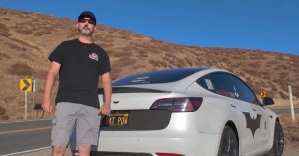 Tesla чи BMW: 7 років експлуатації, хто вигідніший