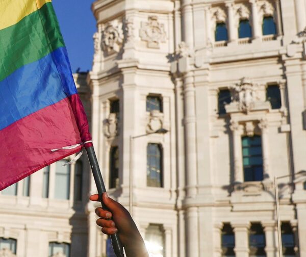 Більше третини молодих ЛГБТІК+ іспанців стикалися з дискримінацією за рік
