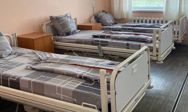 Ліжковий фонд харківських лікарень посилився функціональними медичними ліжками