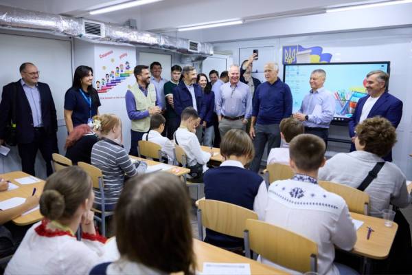 Сенатори США оцінили безпеку харківського метрополітену для навчання дітей